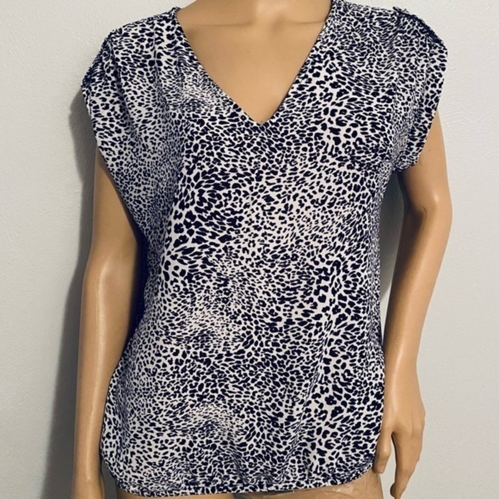 Zara Basic leopard print top size S